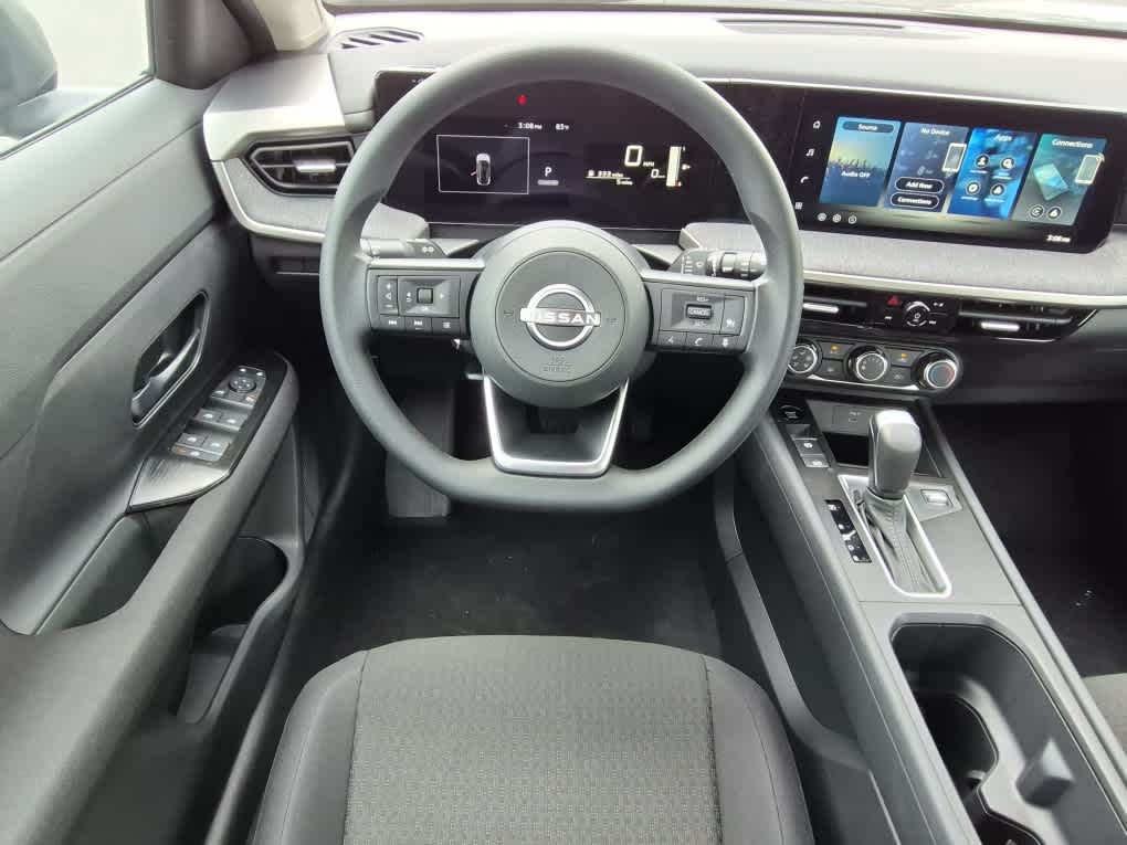 2026 Nissan Kicks S - Super Black exterior view 8