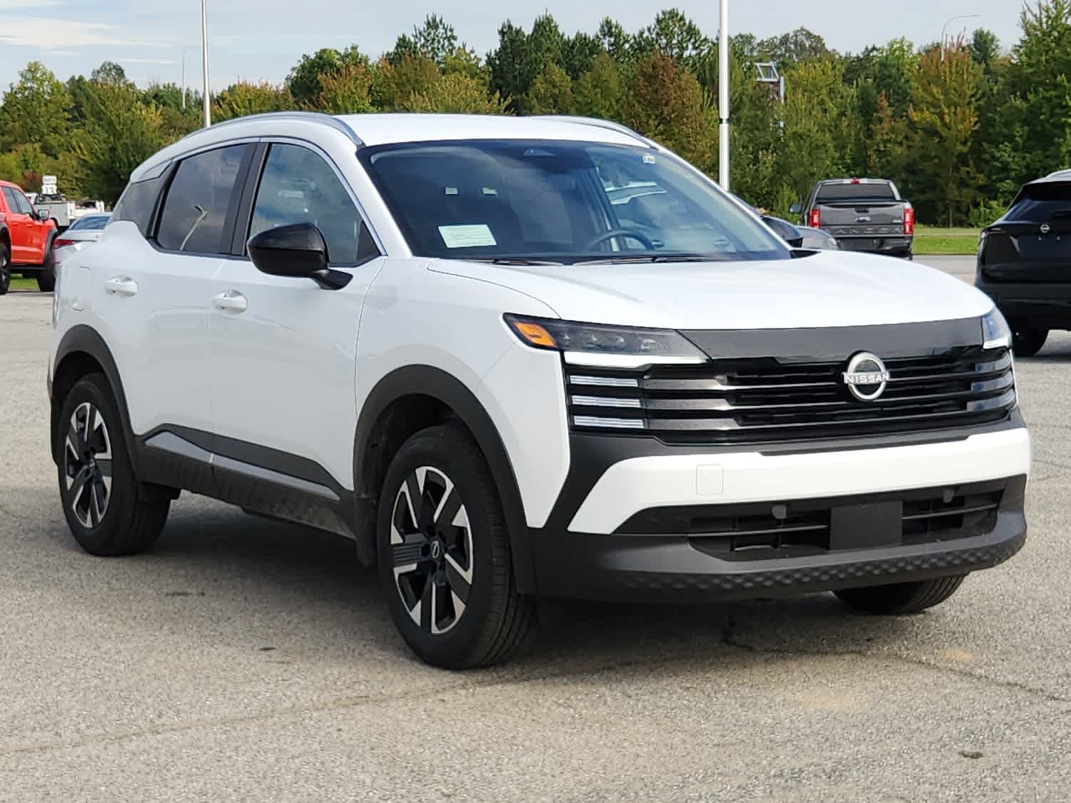 2026 Nissan Kicks SV - Fresh Powder exterior view 2