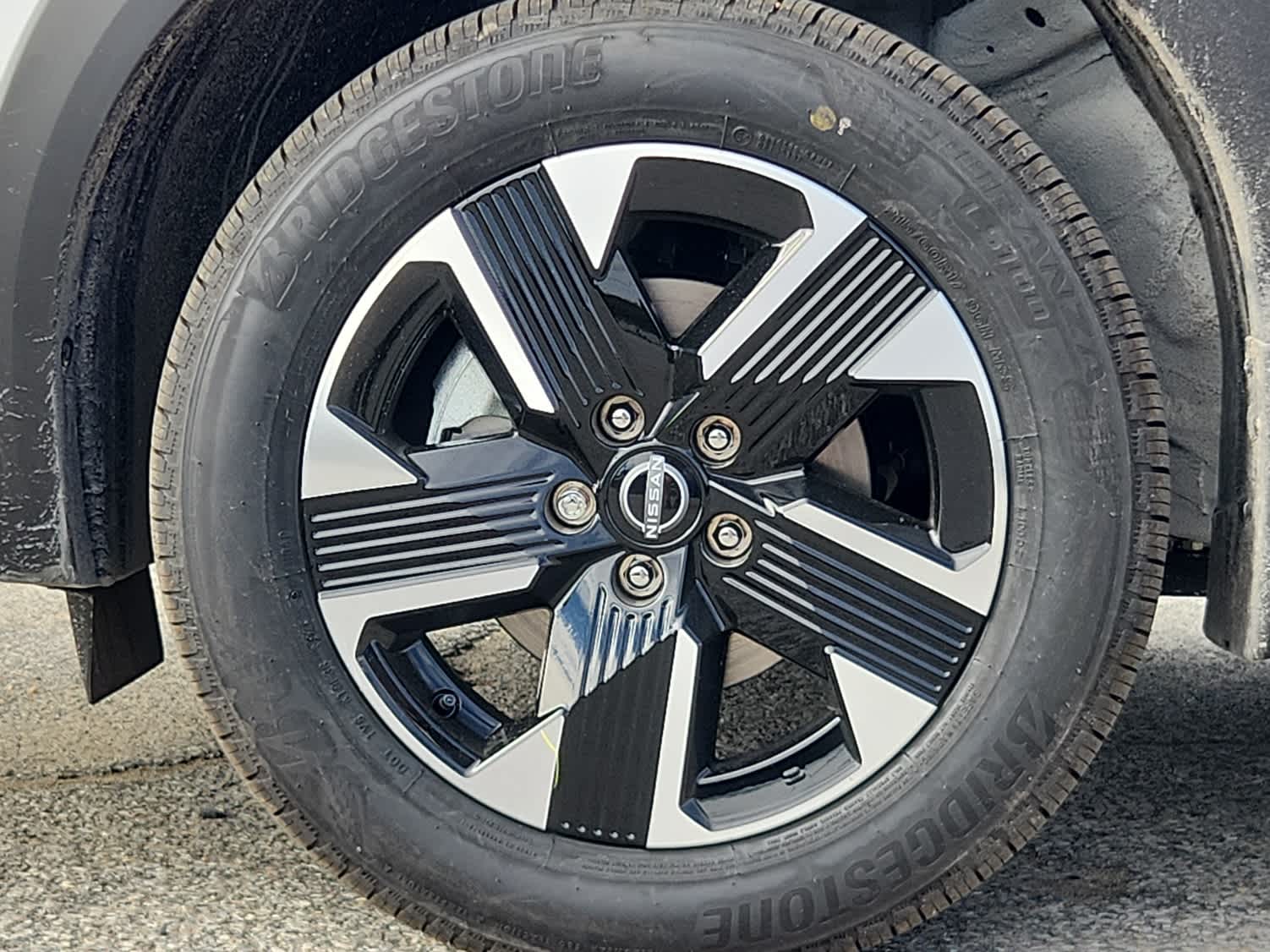 2026 Nissan Kicks SV - Fresh Powder exterior view 6