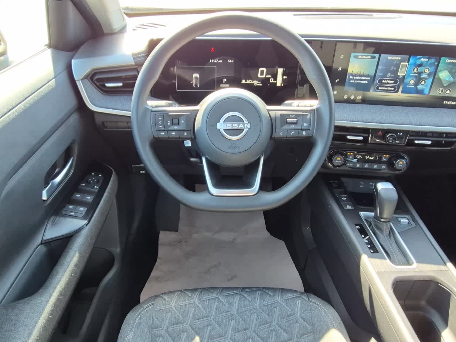 2026 Nissan Kicks SV - Canyon Bronze Metallic exterior view 8