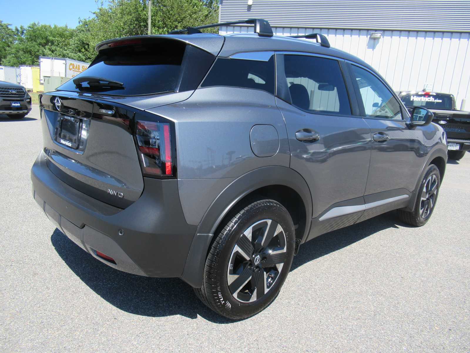 2026 Nissan Kicks SV - Gun Metallic exterior view 5
