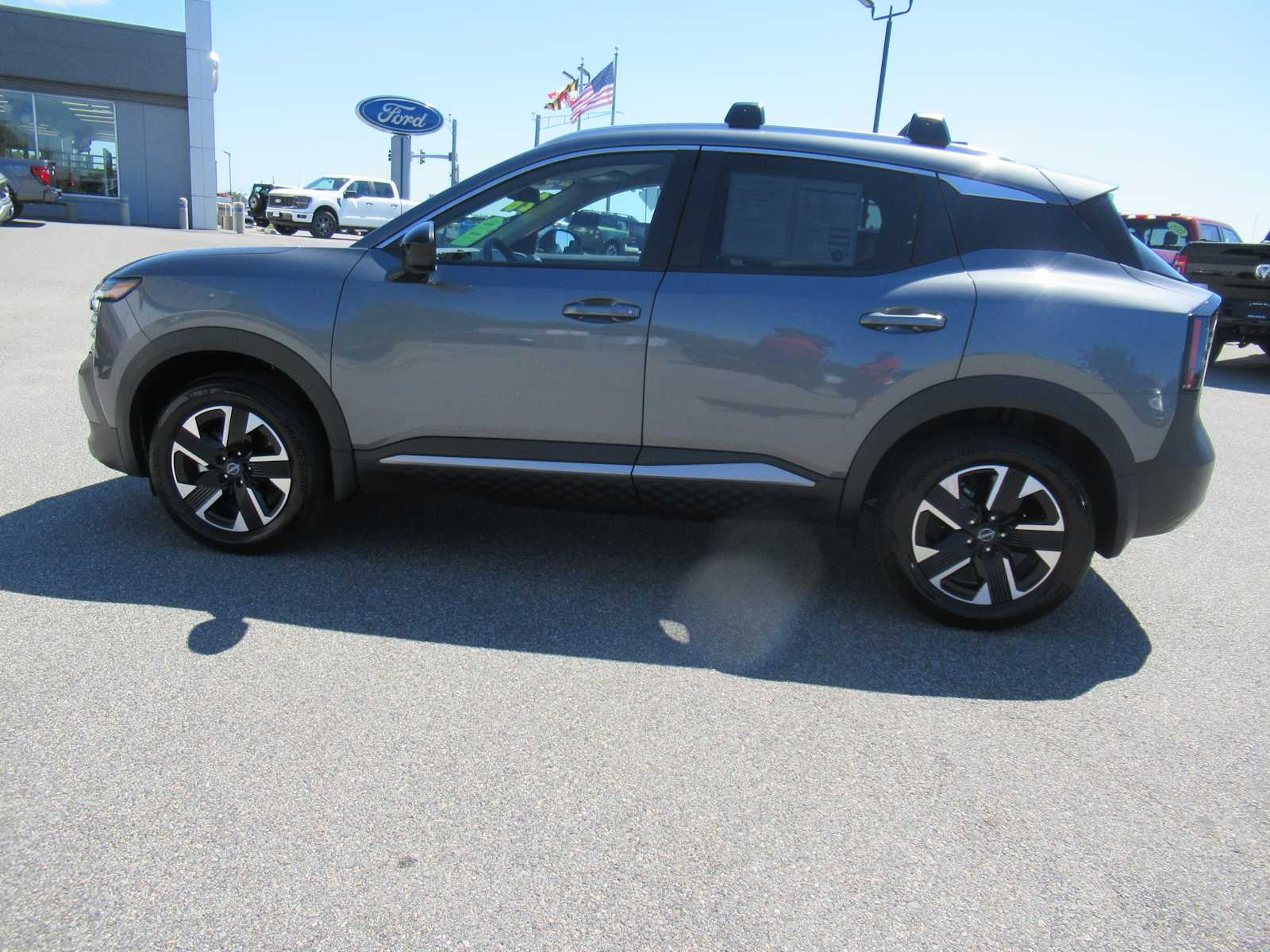 2026 Nissan Kicks SV - Gun Metallic exterior view 8