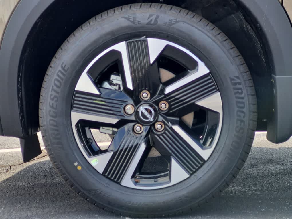 2026 Nissan Kicks SV - Canyon Bronze Metallic exterior view 6