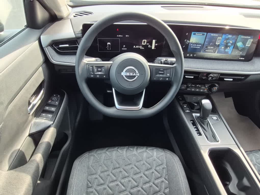 2026 Nissan Kicks SV - Canyon Bronze Metallic exterior view 8