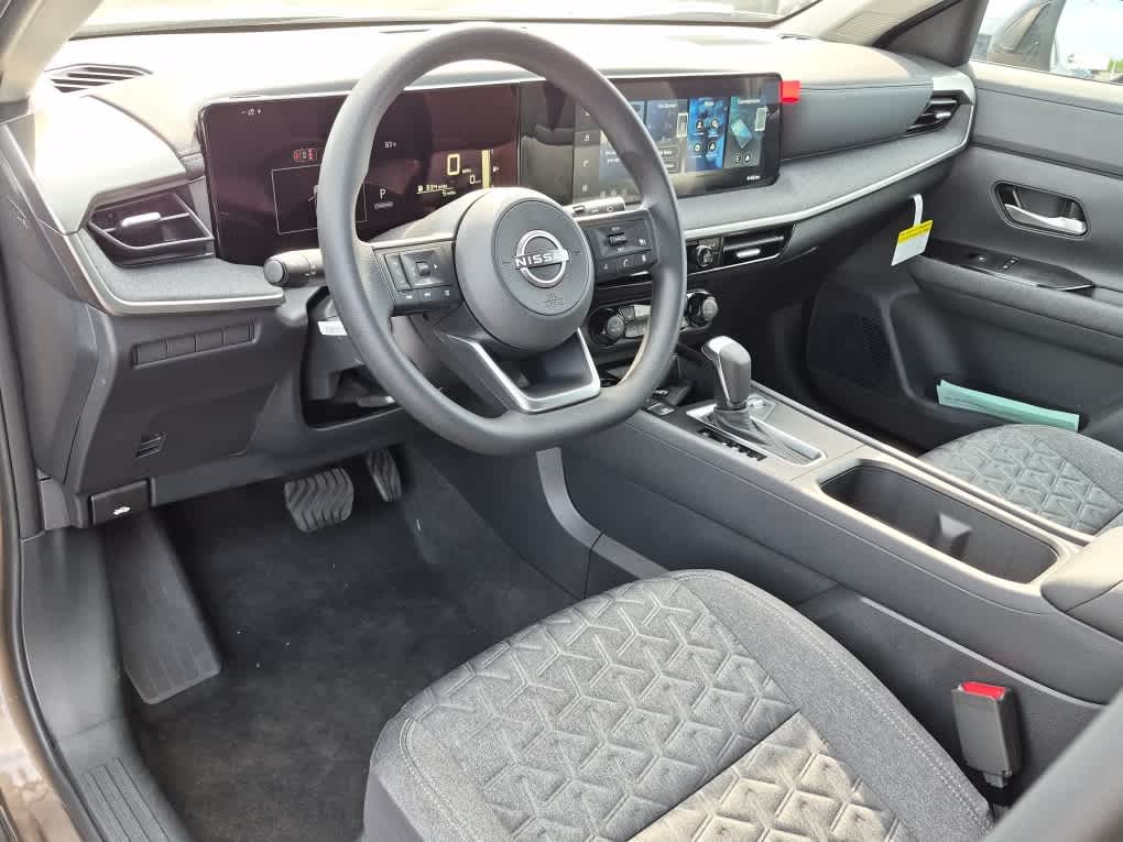 2026 Nissan Kicks SV - Canyon Bronze Metallic exterior view 11