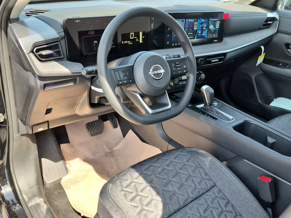 2026 Nissan Kicks SV - Super Black exterior view 11