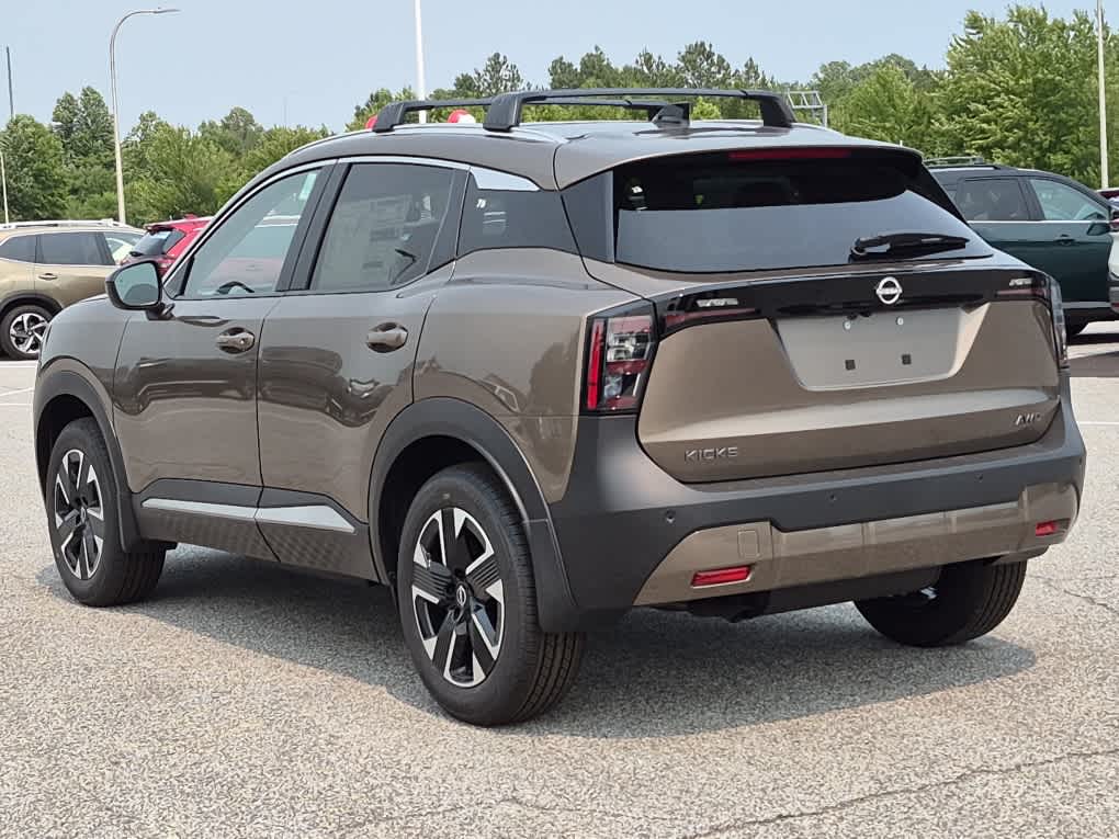 2026 Nissan Kicks SV - Canyon Bronze Metallic exterior view 4