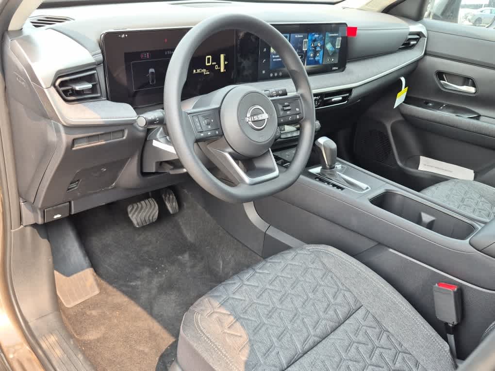 2026 Nissan Kicks SV - Canyon Bronze Metallic exterior view 11