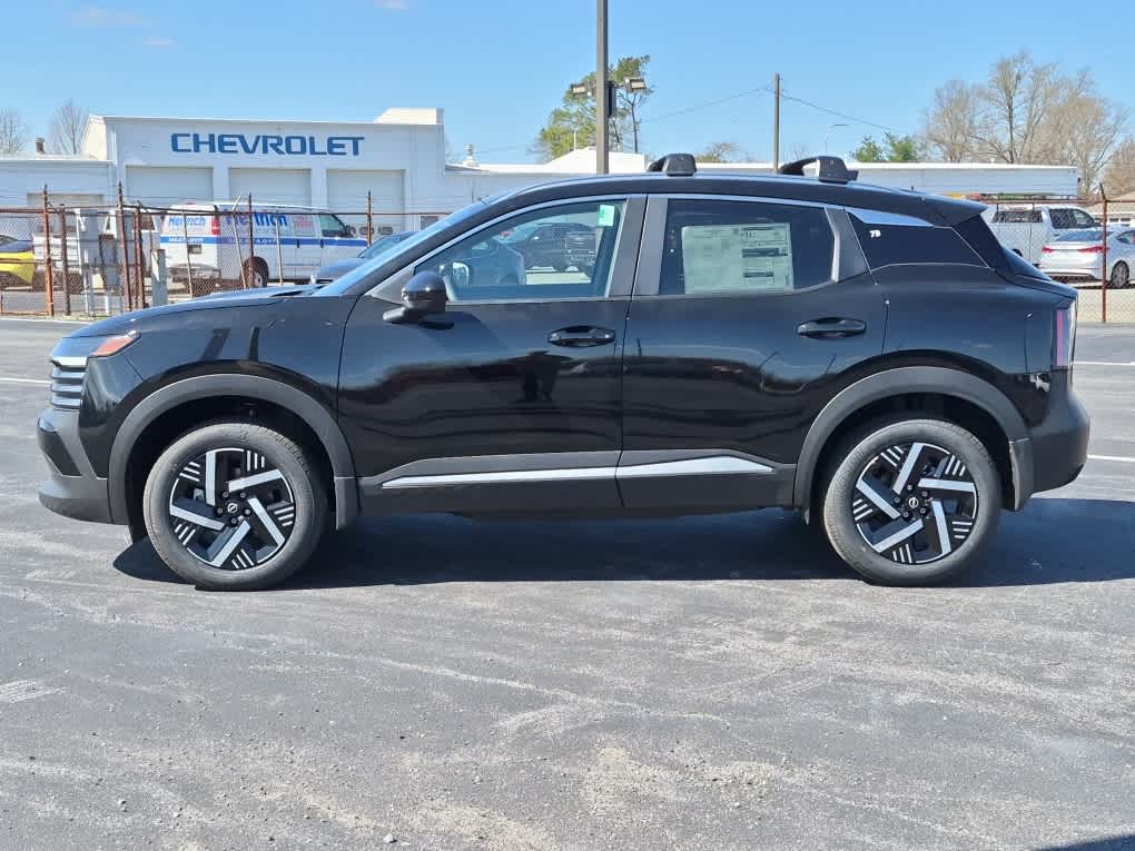 2026 Nissan Kicks SV - Super Black exterior view 5