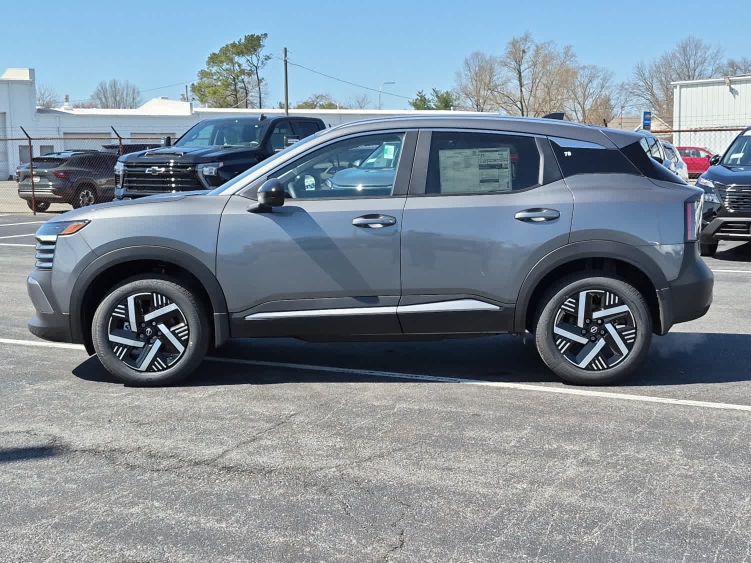 2026 Nissan Kicks SV - Gun Metallic exterior view 5