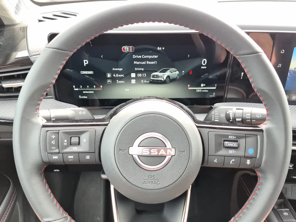 2026 Nissan Kicks SR - Aspen White Tricoat/Super Black exterior view 15