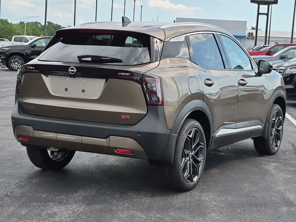 2026 Nissan Kicks SR - Canyon Bronze Metallic exterior view 3
