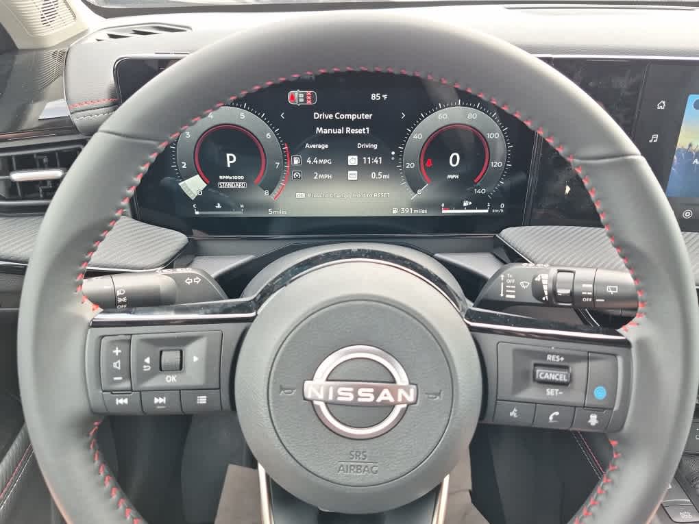2026 Nissan Kicks SR - Canyon Bronze Metallic exterior view 15