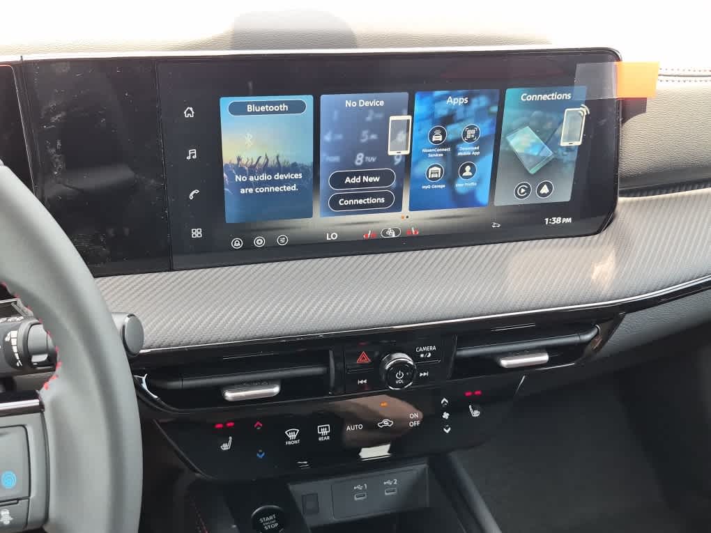 2026 Nissan Kicks SR - Aspen White Tricoat/Super Black exterior view 13