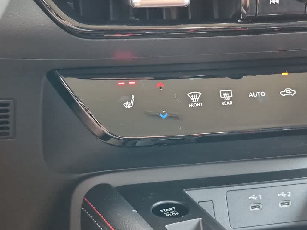 2026 Nissan Kicks SR - Aspen White Tricoat/Super Black exterior view 14
