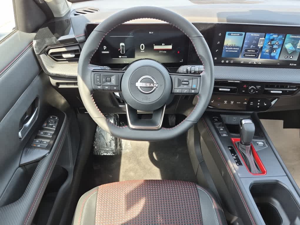 2026 Nissan Kicks SR - Gun Metallic/Scarlet Ember Tintcoat exterior view 8