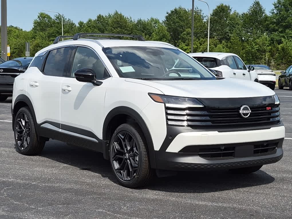 2026 Nissan Kicks SR - Aspen White Tricoat exterior view 2