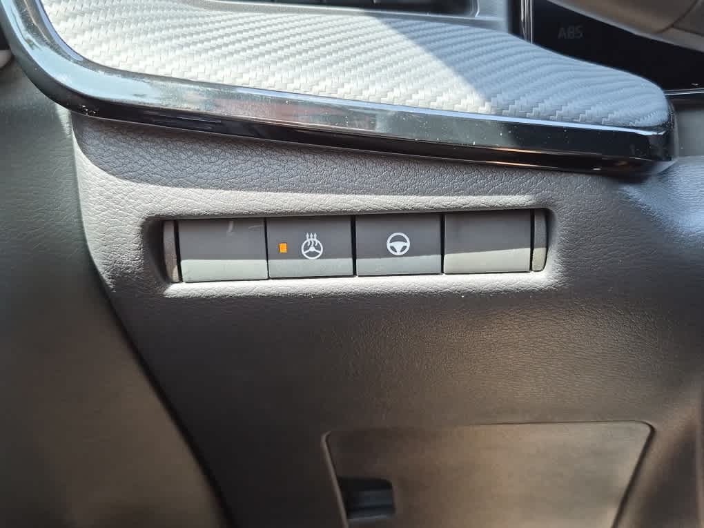 2026 Nissan Kicks SR - Canyon Bronze Metallic exterior view 18