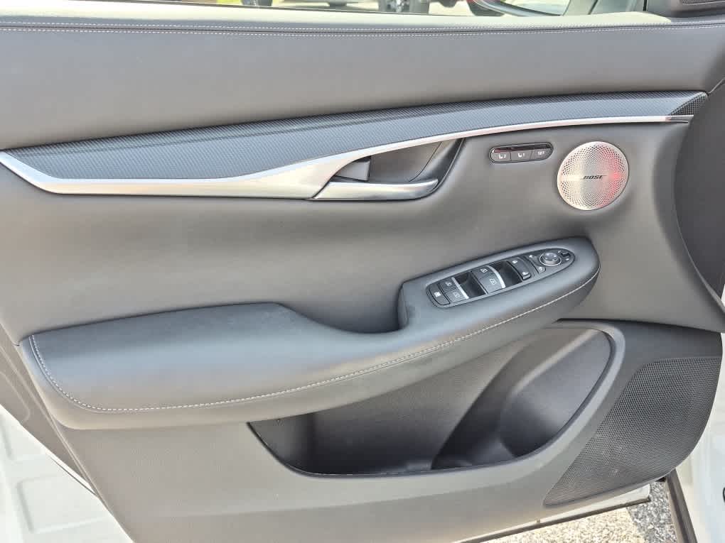 2023 INFINITI QX50 SPORT - Radiant White exterior view 9