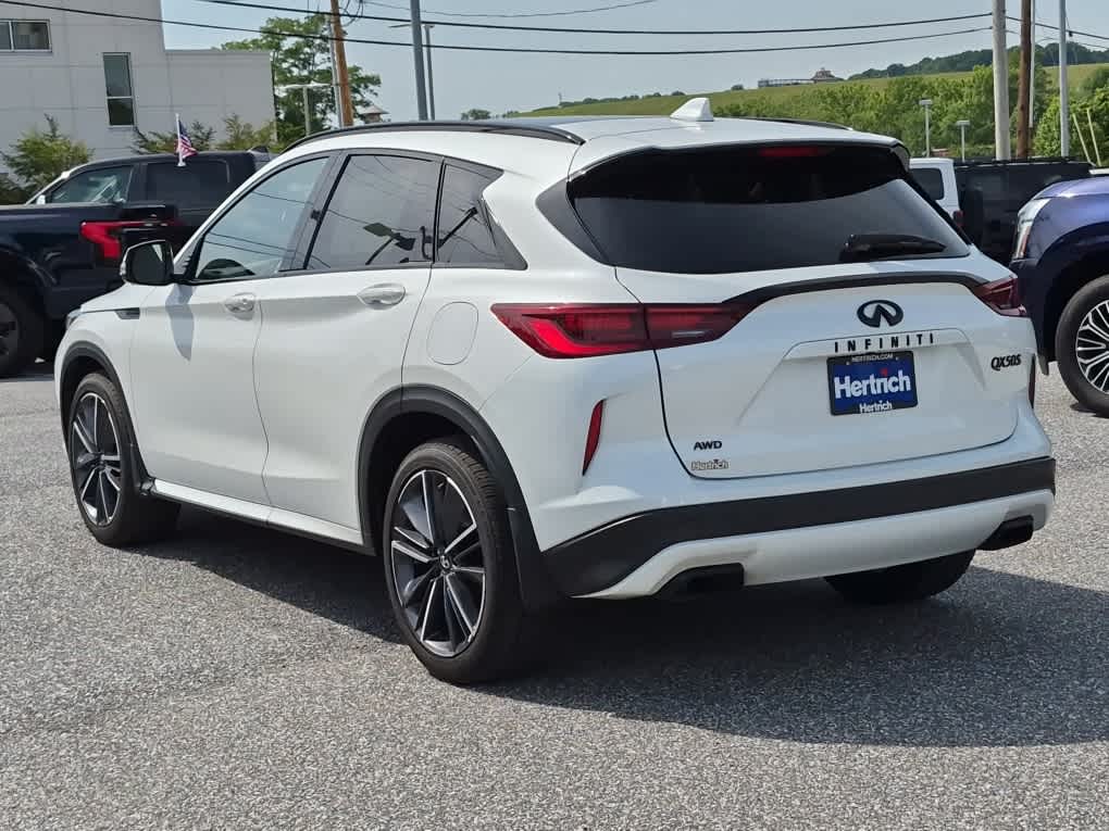 2023 INFINITI QX50 SPORT - Radiant White exterior view 4