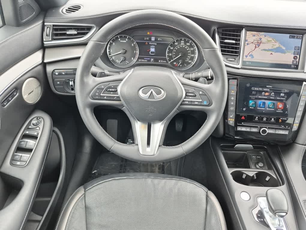 2023 INFINITI QX55 ESSENTIAL - Black Obsidian exterior view 8