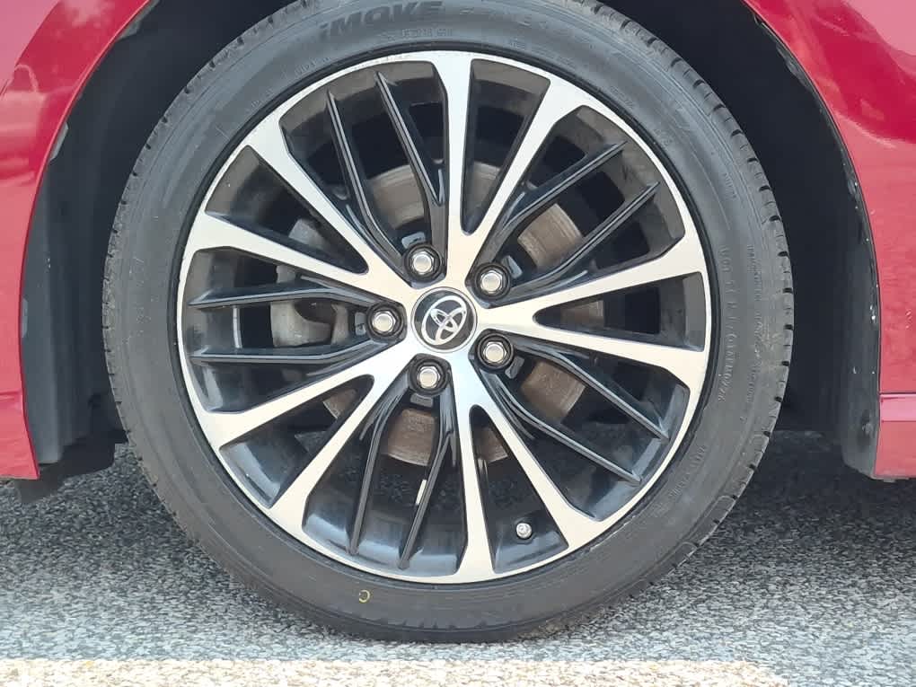 2018 Toyota Camry SE - Ruby Flare Pearl exterior view 6