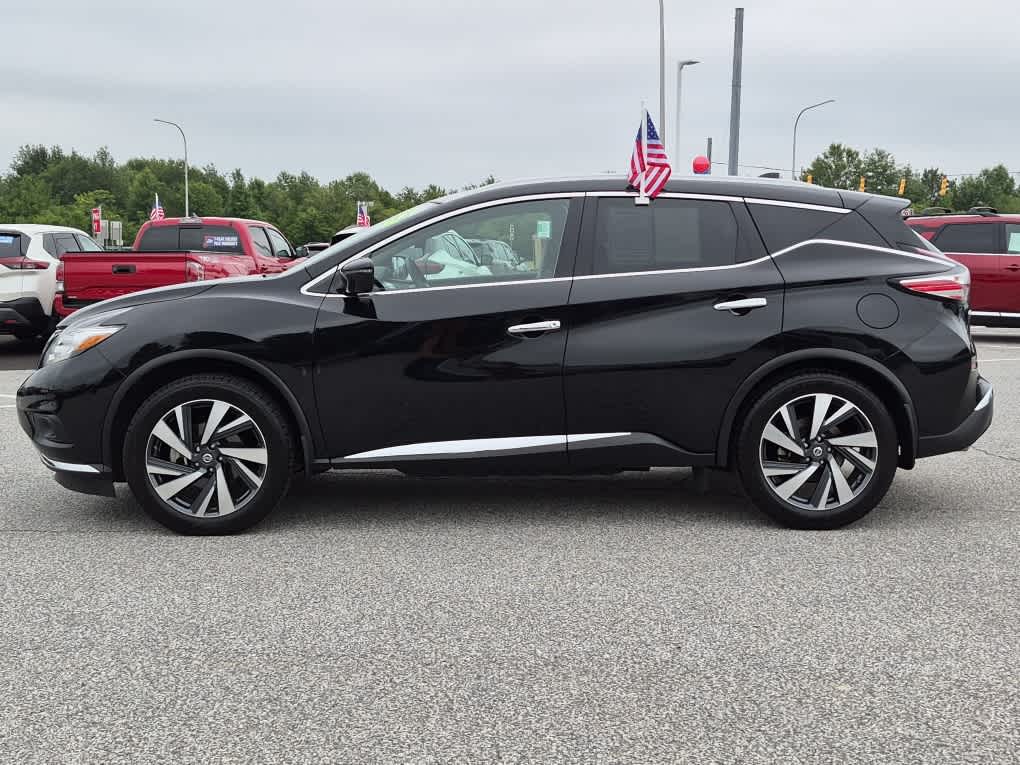 2018 Nissan Murano Platinum - Magnetic Black Metallic exterior view 5