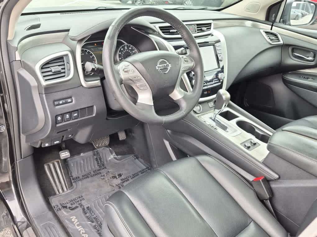 2018 Nissan Murano Platinum - Magnetic Black Metallic exterior view 12