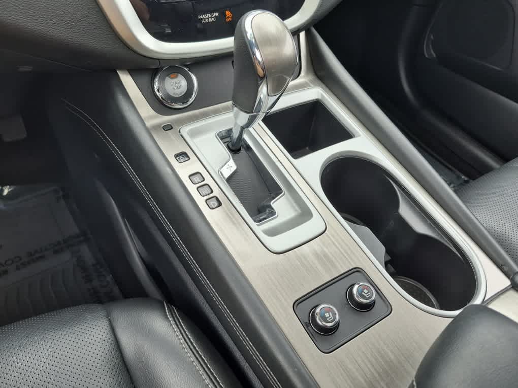 2018 Nissan Murano Platinum - Magnetic Black Metallic exterior view 14