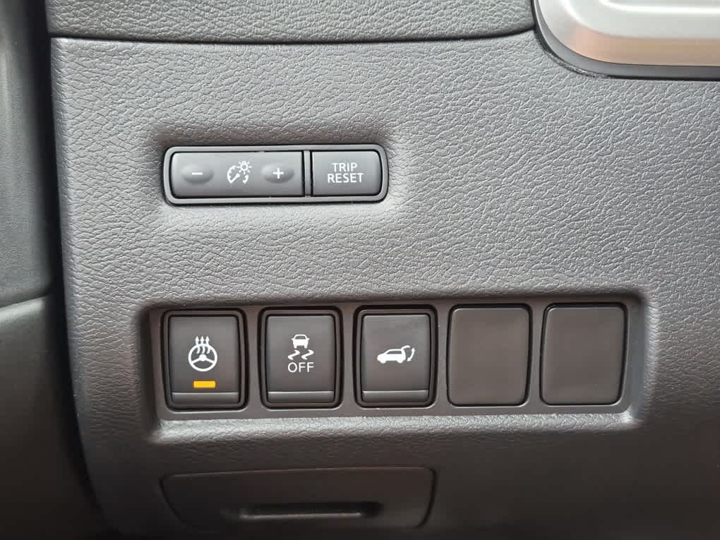 2018 Nissan Murano Platinum - Magnetic Black Metallic exterior view 19