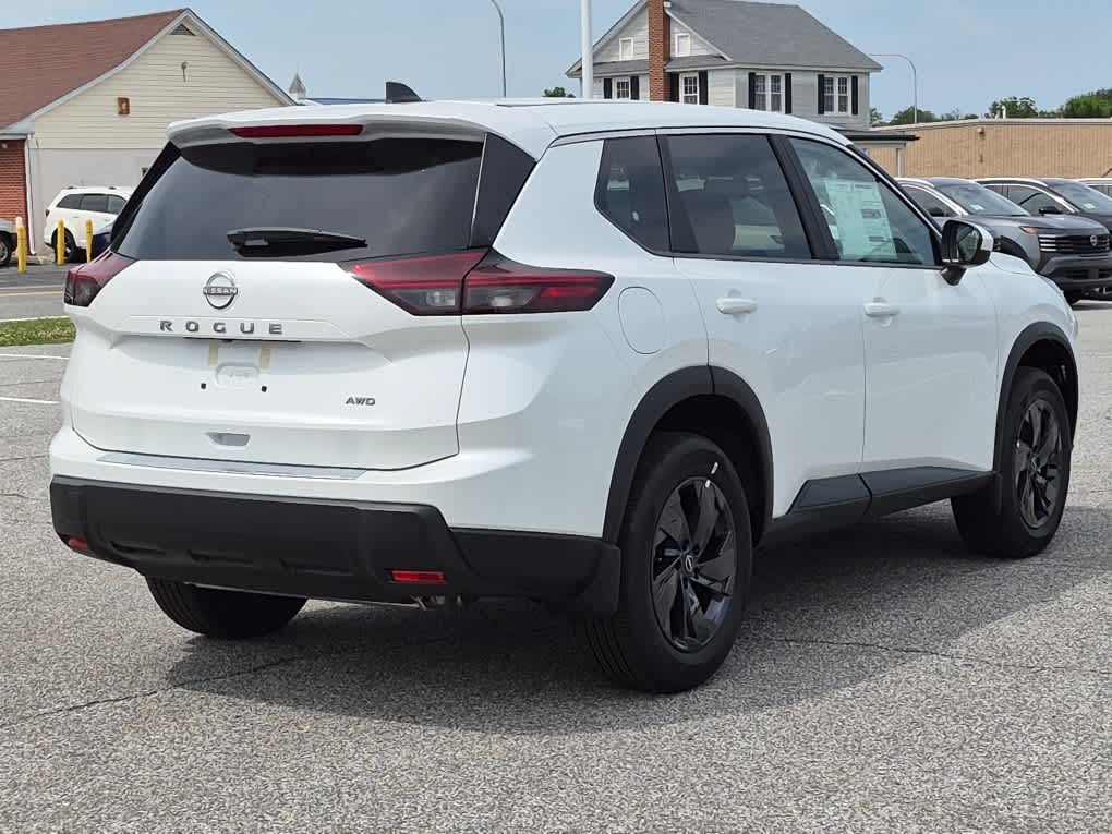 2026 Nissan Rogue SV - Everest White Pearl Tricoat exterior view 3