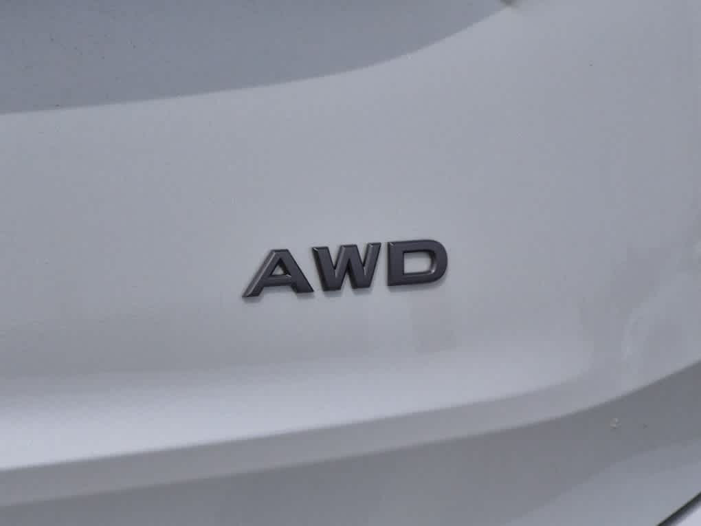 2026 Nissan Rogue SV - Everest White Pearl Tricoat exterior view 19