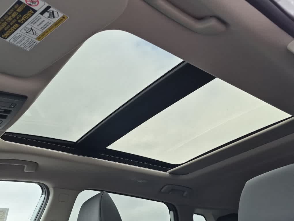 2026 Nissan Rogue Dark Armor - Everest White Pearl Tricoat exterior view 12