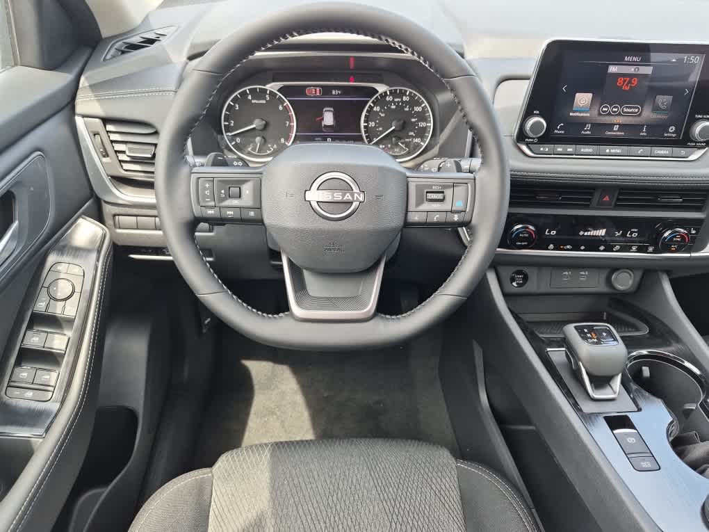 2026 Nissan Rogue SV - Super Black exterior view 8