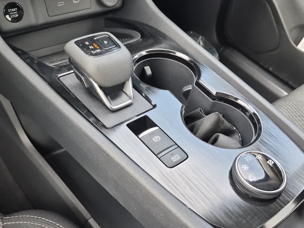 2026 Nissan Rogue SV - Super Black exterior view 12