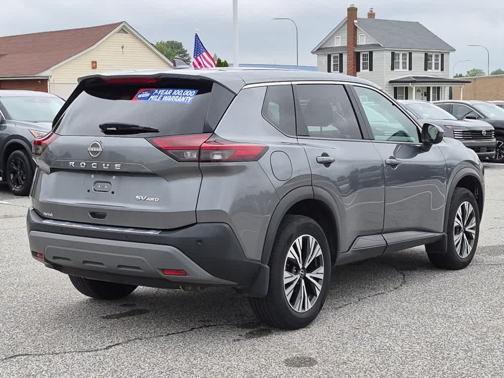 2023 Nissan Rogue SV - Gun Metallic exterior view 3
