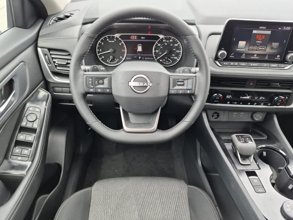 2026 Nissan Rogue SV - Gun Metallic exterior view 8