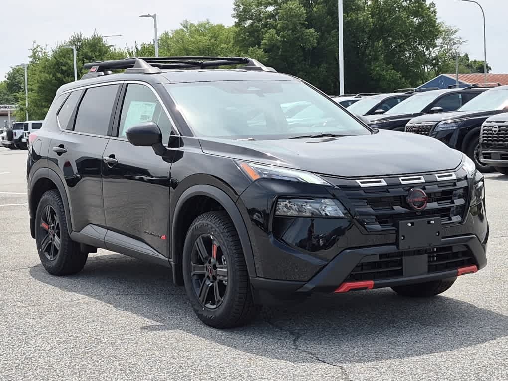 2026 Nissan Rogue Rock Creek - Super Black exterior view 2