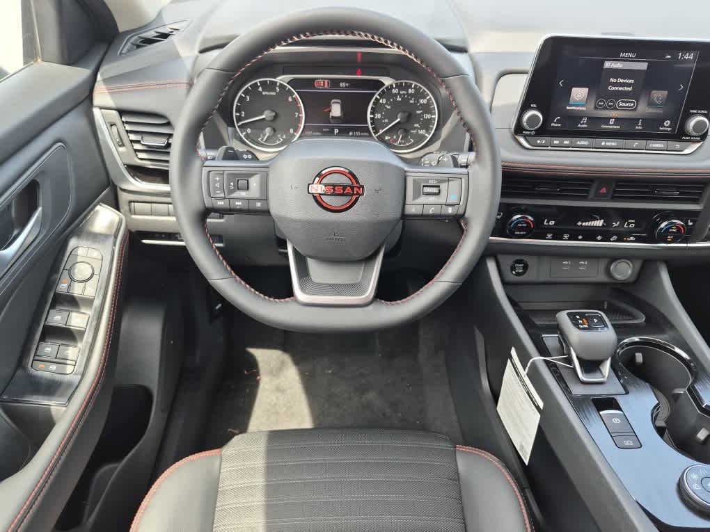 2026 Nissan Rogue Rock Creek - Super Black exterior view 8