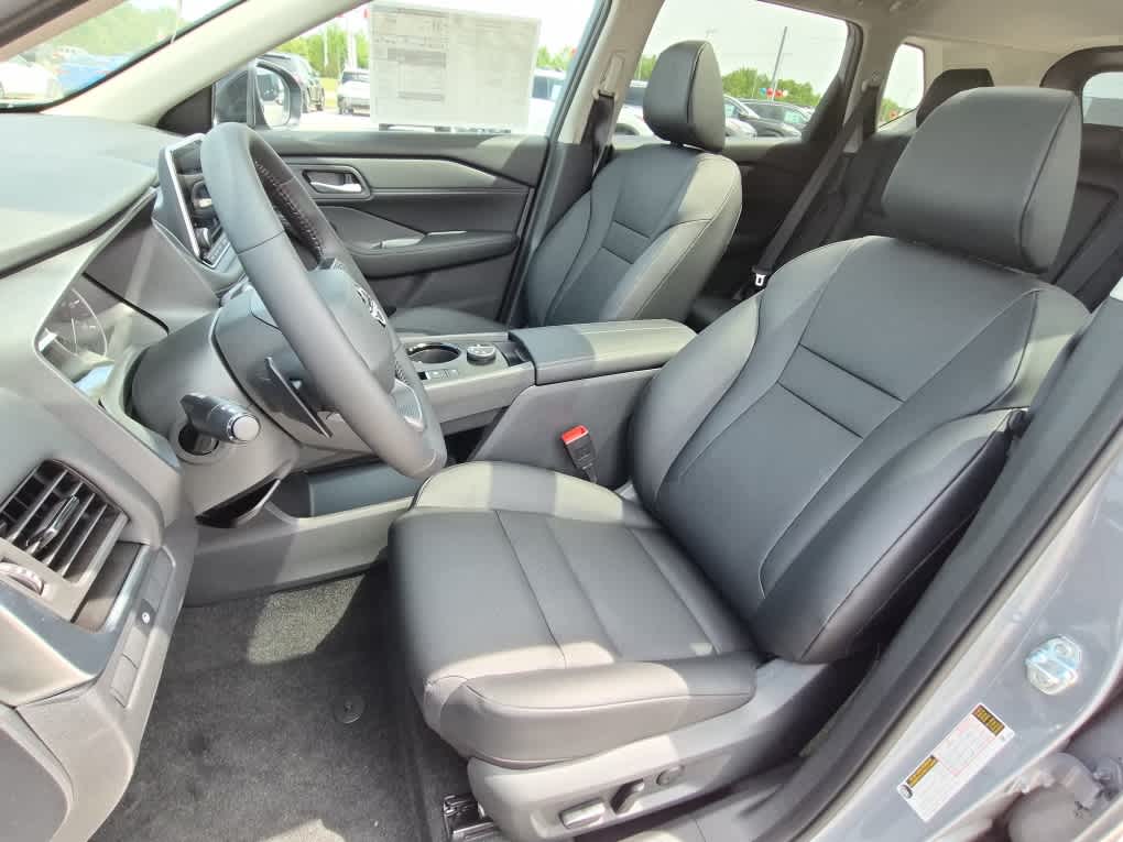 2026 Nissan Rogue Dark Armor - Boulder Gray Pearl exterior view 10