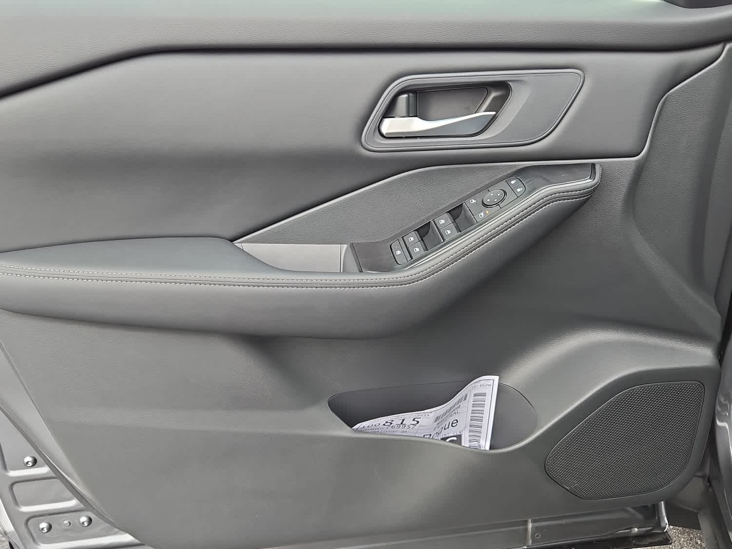 2026 Nissan Rogue SV - Gun Metallic exterior view 9