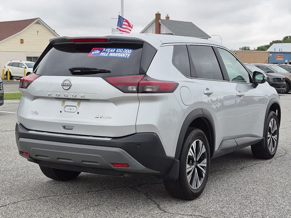 2023 Nissan Rogue SV - Brilliant Silver Metallic exterior view 3