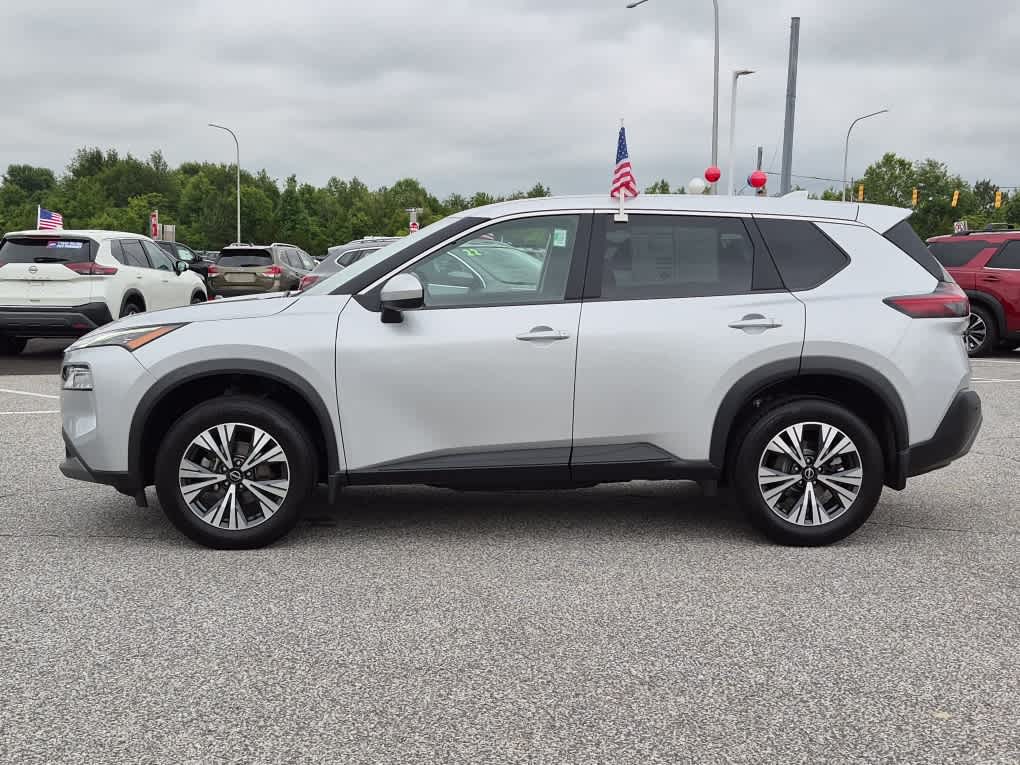 2023 Nissan Rogue SV - Brilliant Silver Metallic exterior view 5