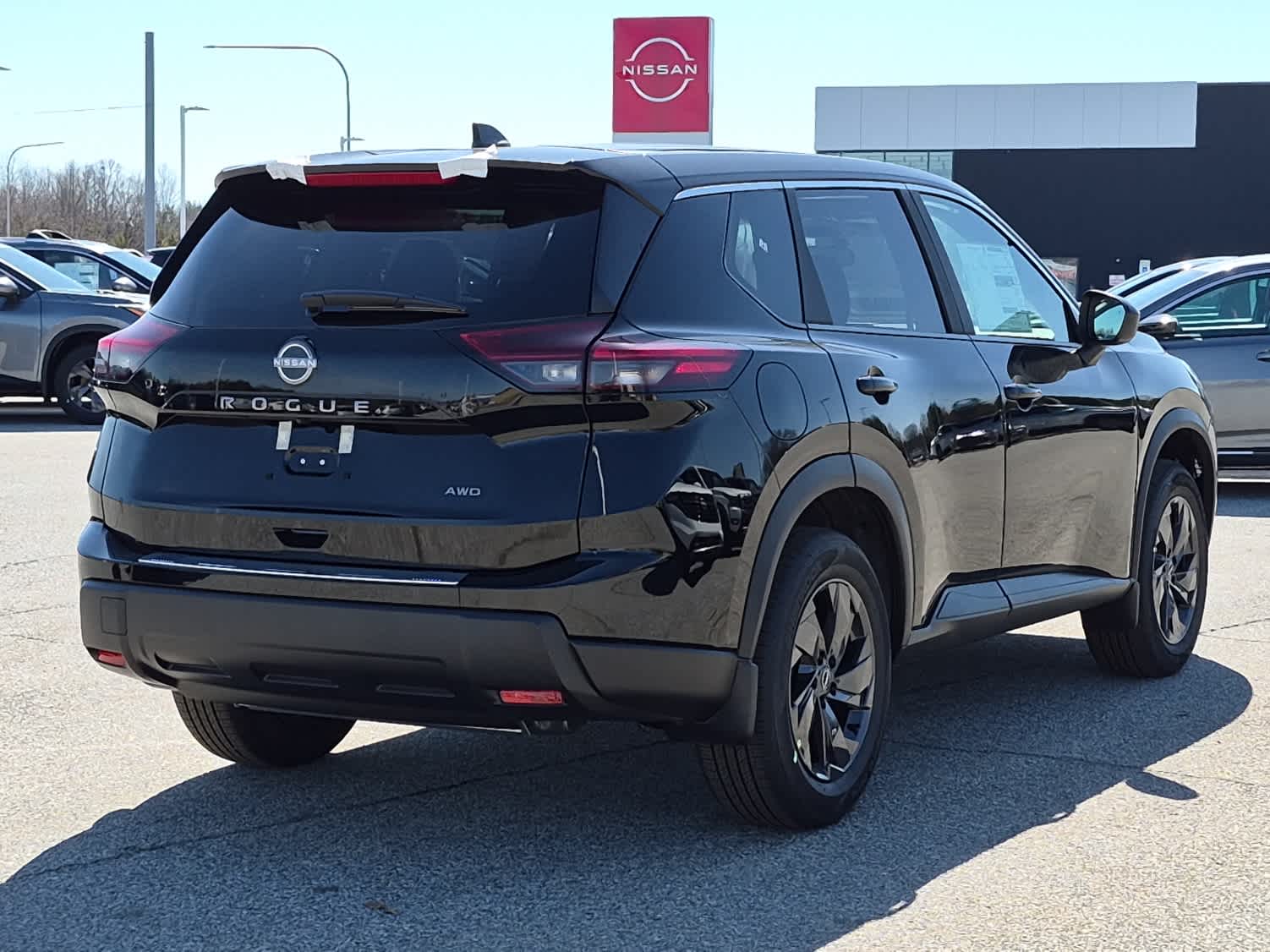 2026 Nissan Rogue SV - Super Black exterior view 3