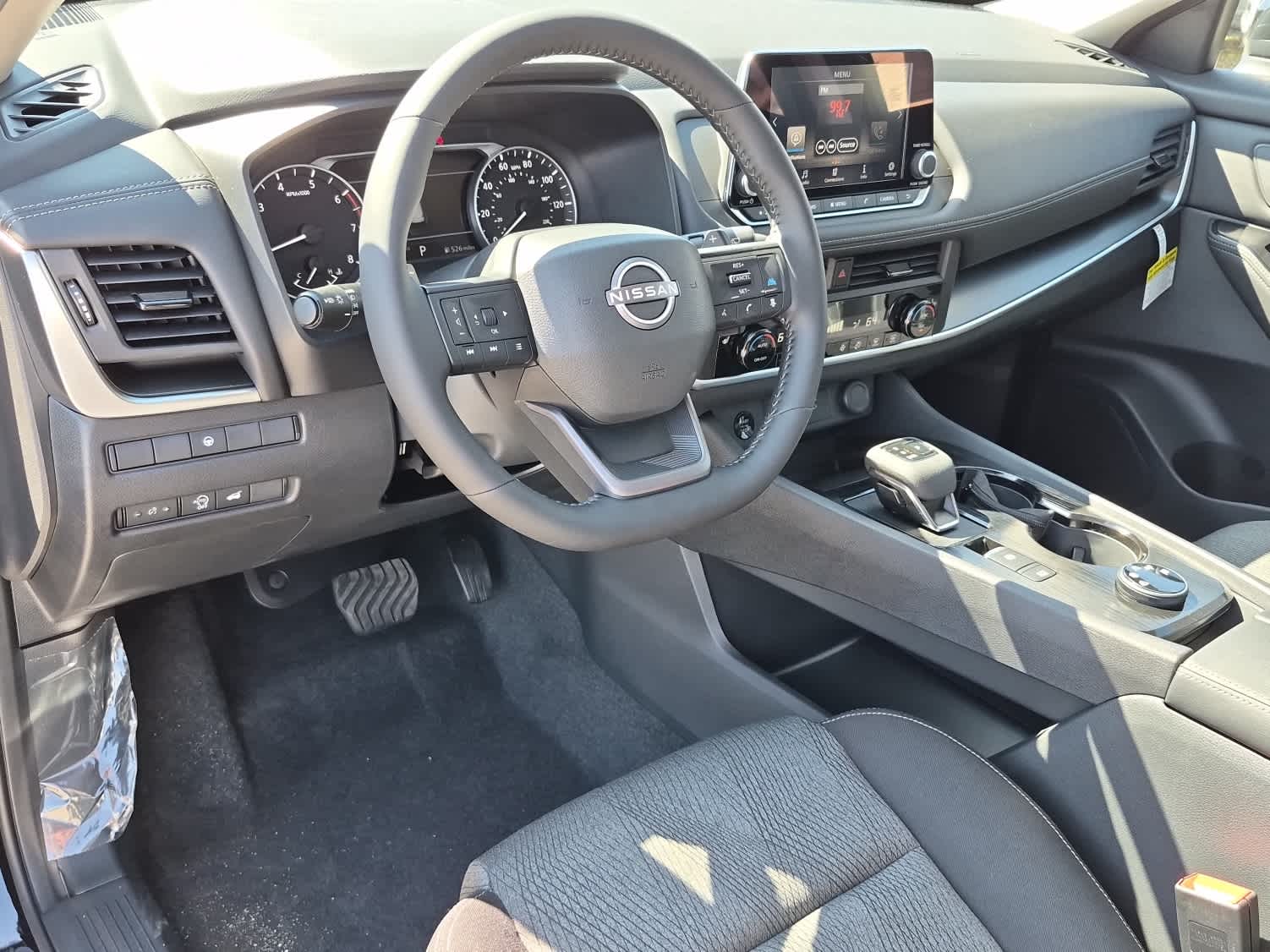 2026 Nissan Rogue SV - Super Black exterior view 11