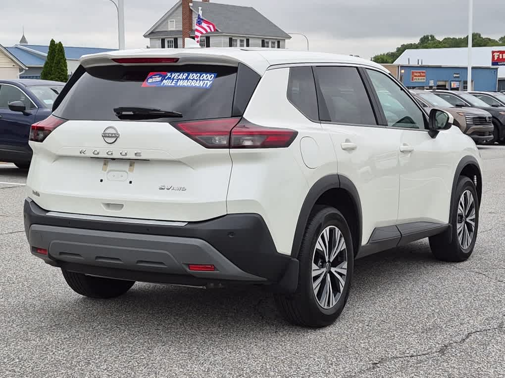 2023 Nissan Rogue SV - Pearl White Tricoat exterior view 3