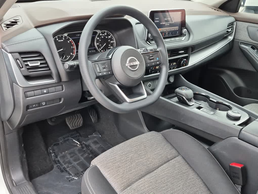 2023 Nissan Rogue SV - Pearl White Tricoat exterior view 11