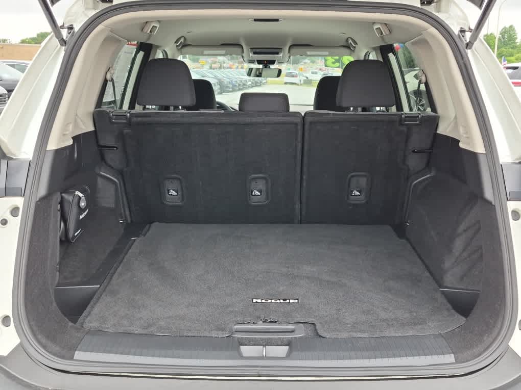 2023 Nissan Rogue SV - Pearl White Tricoat exterior view 20