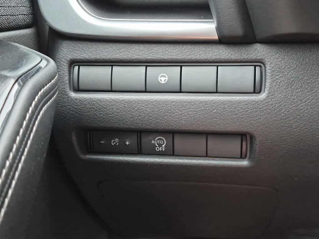 2023 Nissan Rogue SV - Pearl White Tricoat exterior view 18