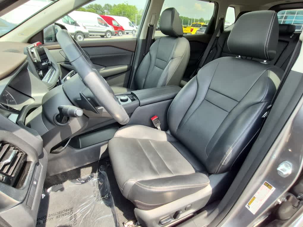 2023 Nissan Rogue SL - Gun Metallic exterior view 10